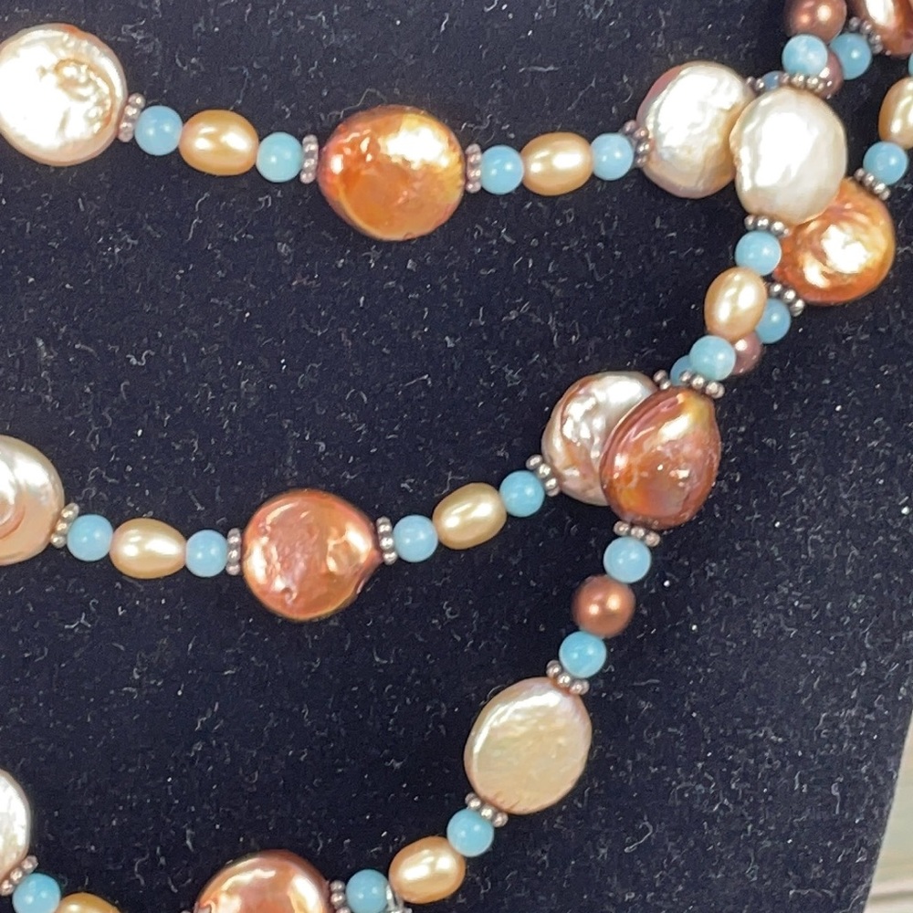 👑Adorned Crown Artisan Assemblage enamel flower beaded pearl mother necklace - Picture 3 of 10